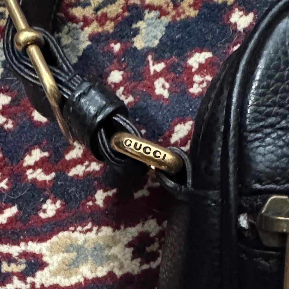 Gucci Black Leather Crossbody Bag - Picture 3 of 16